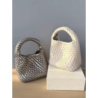 Handwoven Straw-Like Tote Bag  – Artisan Crafted